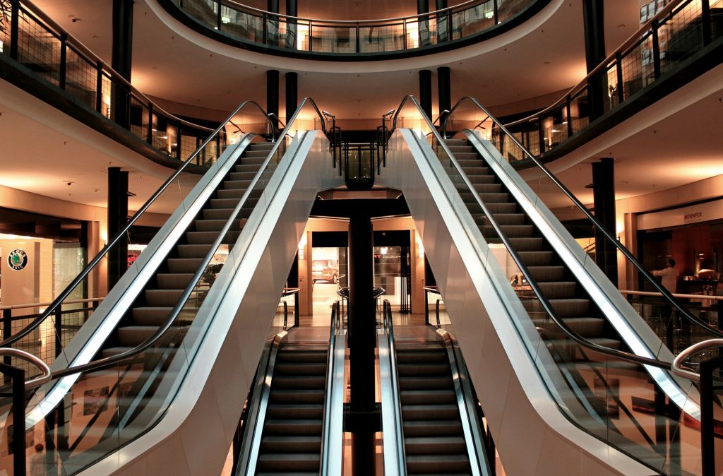 escalator-283448_1920-1024&#215;674