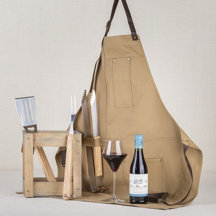 juego-utensilios-barbacoa-con-vina-ardanza-eurolotes-a3094