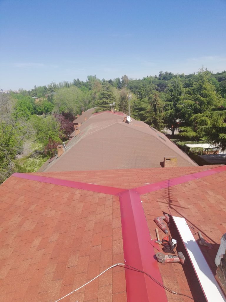 Instalación de tegola-Impermeabilizaciones Alcor (2)