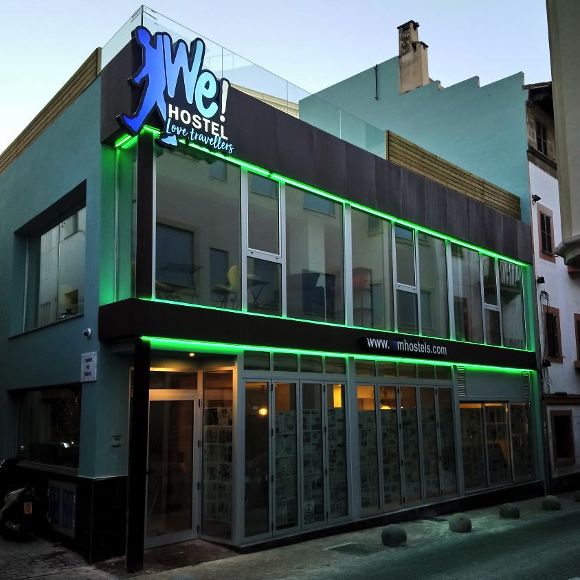 wehostel