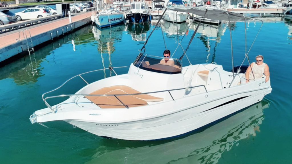 AST 22-Llobarrete Charter