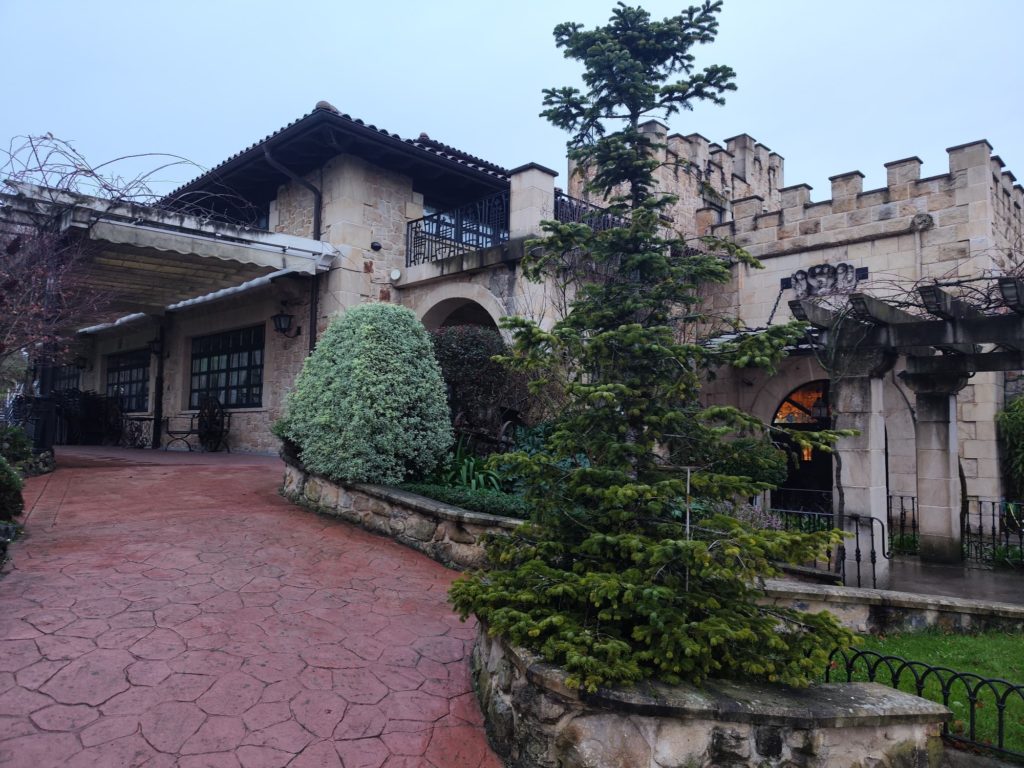 exterior celebraciones bodas en bizkaia-Palacio Torre de Arriaga (1)