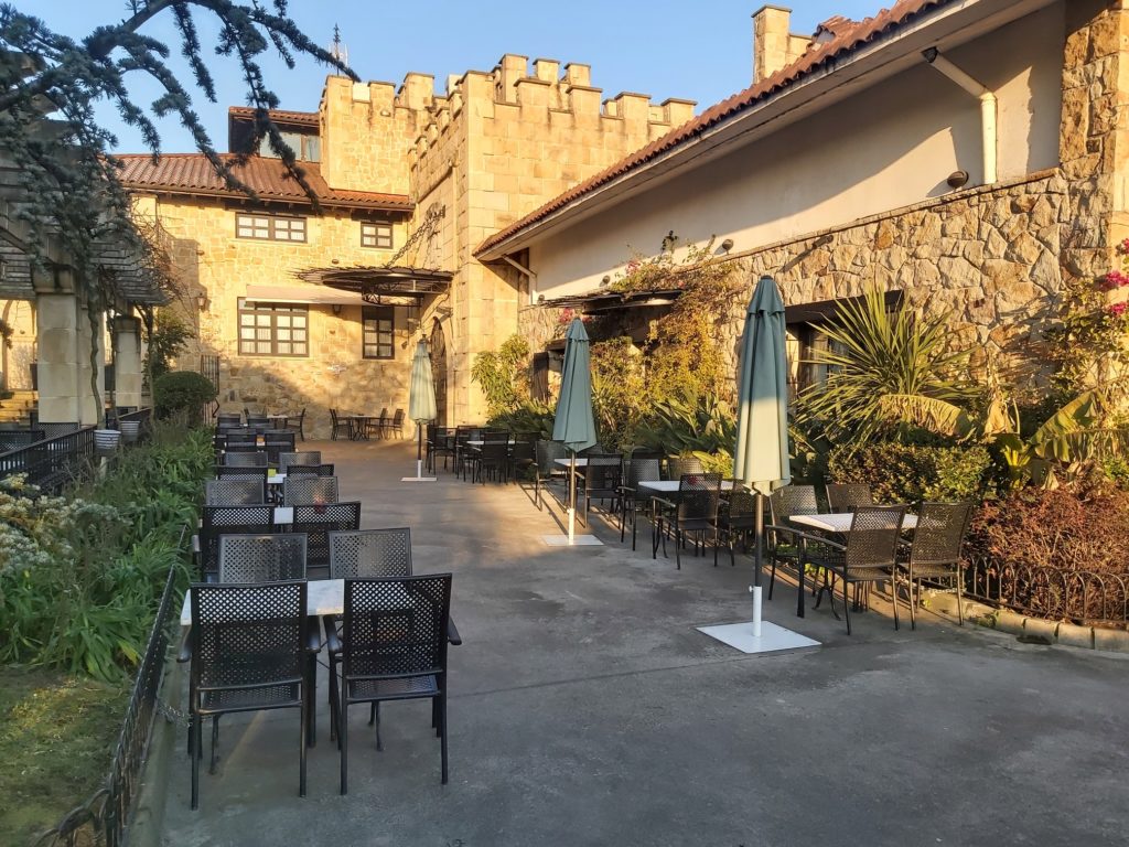exterior celebraciones bodas en bizkaia-Palacio Torre de Arriaga (8)