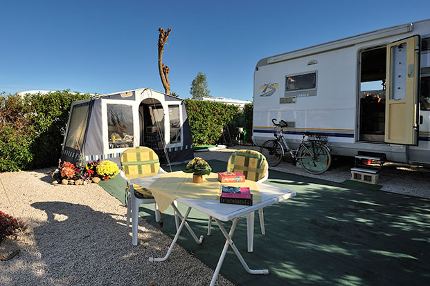 Camping-Caravaning-La-Manga-ofertas-alquiler-parcelas-04