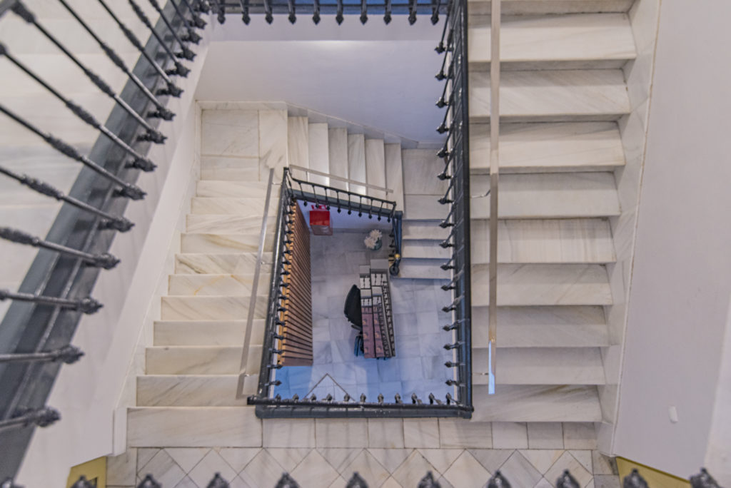 Mosaiko_Stairs