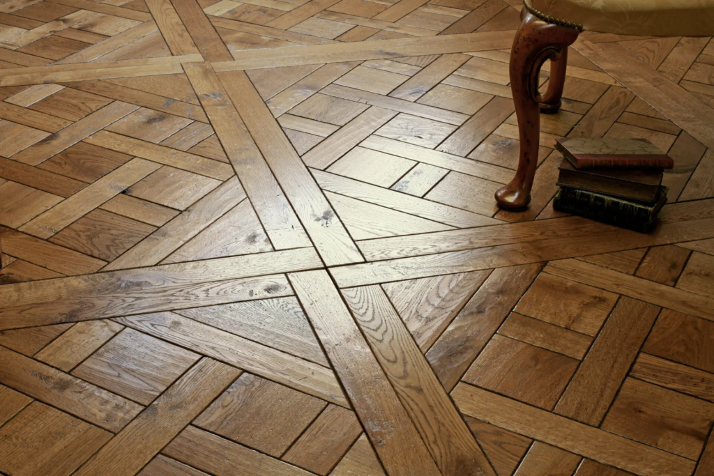 VERSALLES-WOOD-FLOOR.jpg