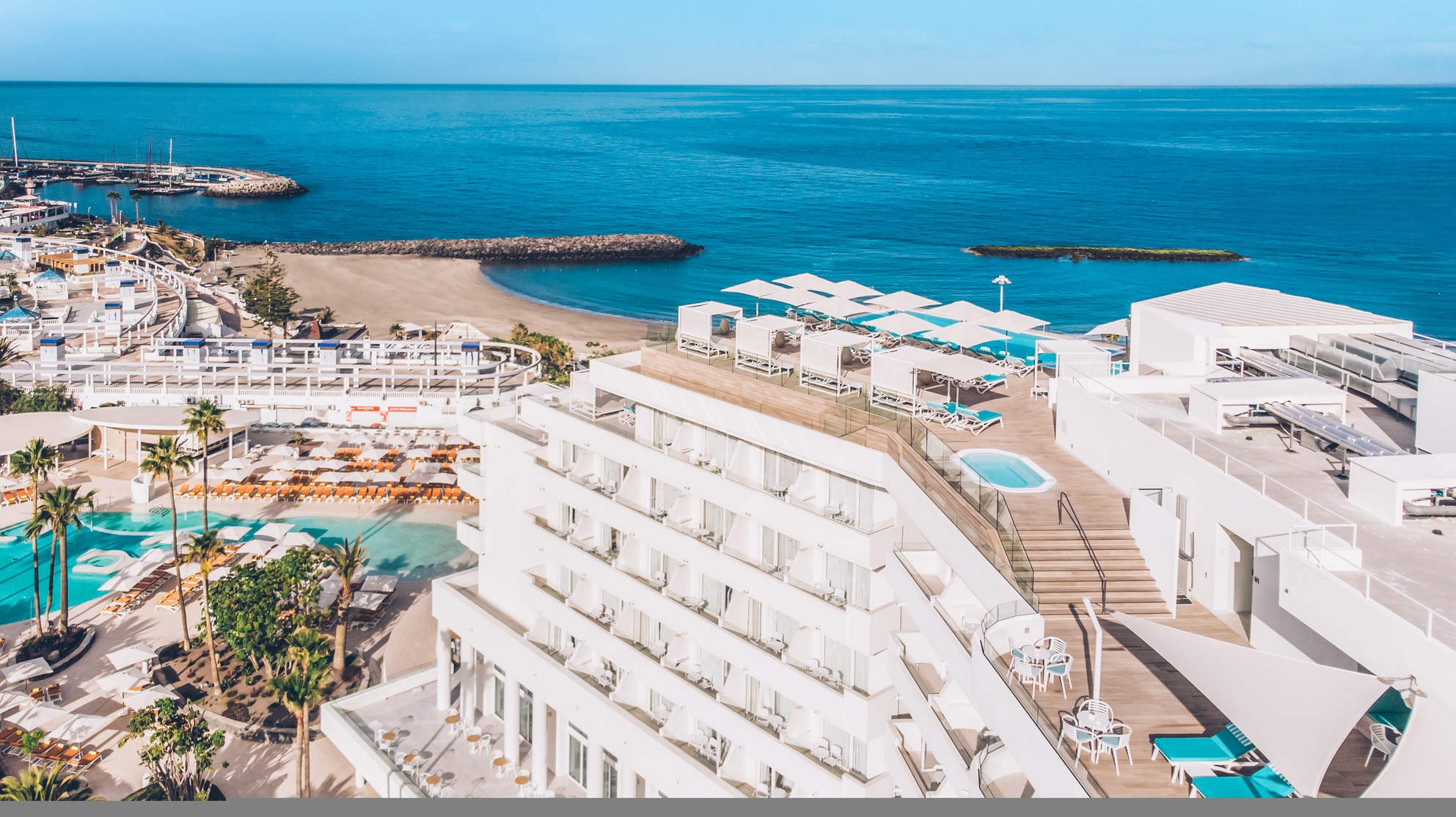 Descubre la joya de Iberostar, el Iberostar Selection Sábila de 5 estrellas, en Costa Adeje, Tenerife.