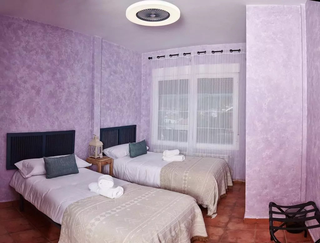 casa-aurora-bencar-planta-alta-dormitorio1-IMG_0082-1024&#215;776.jpeg