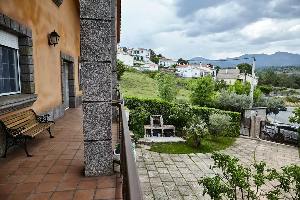 casa-aurora-bencar-planta-alta-terraza-IMG_0109-1024&#215;683.jpeg