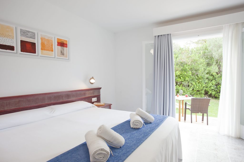 APARTAMENTOS-HOTEL CALA MURADA