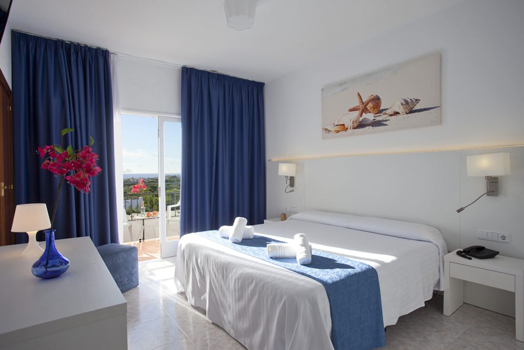 HABITACIÓN DOBLE-HOTEL CALA MURADA