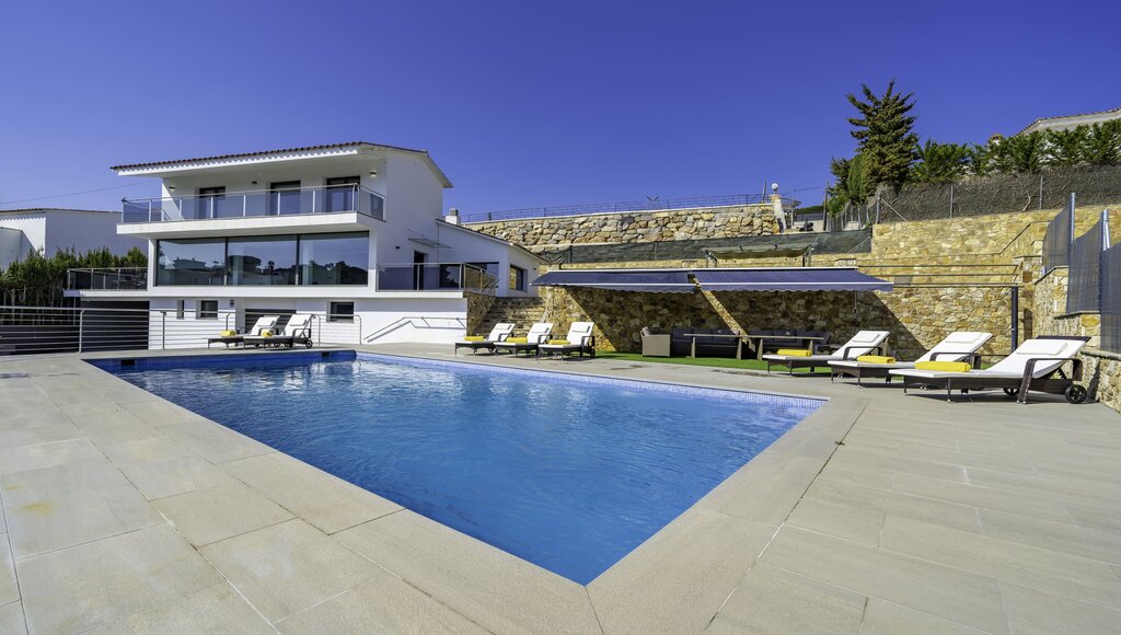 Sunrise &#8211; LUX HOUSES EXPERIENCE (1)-min