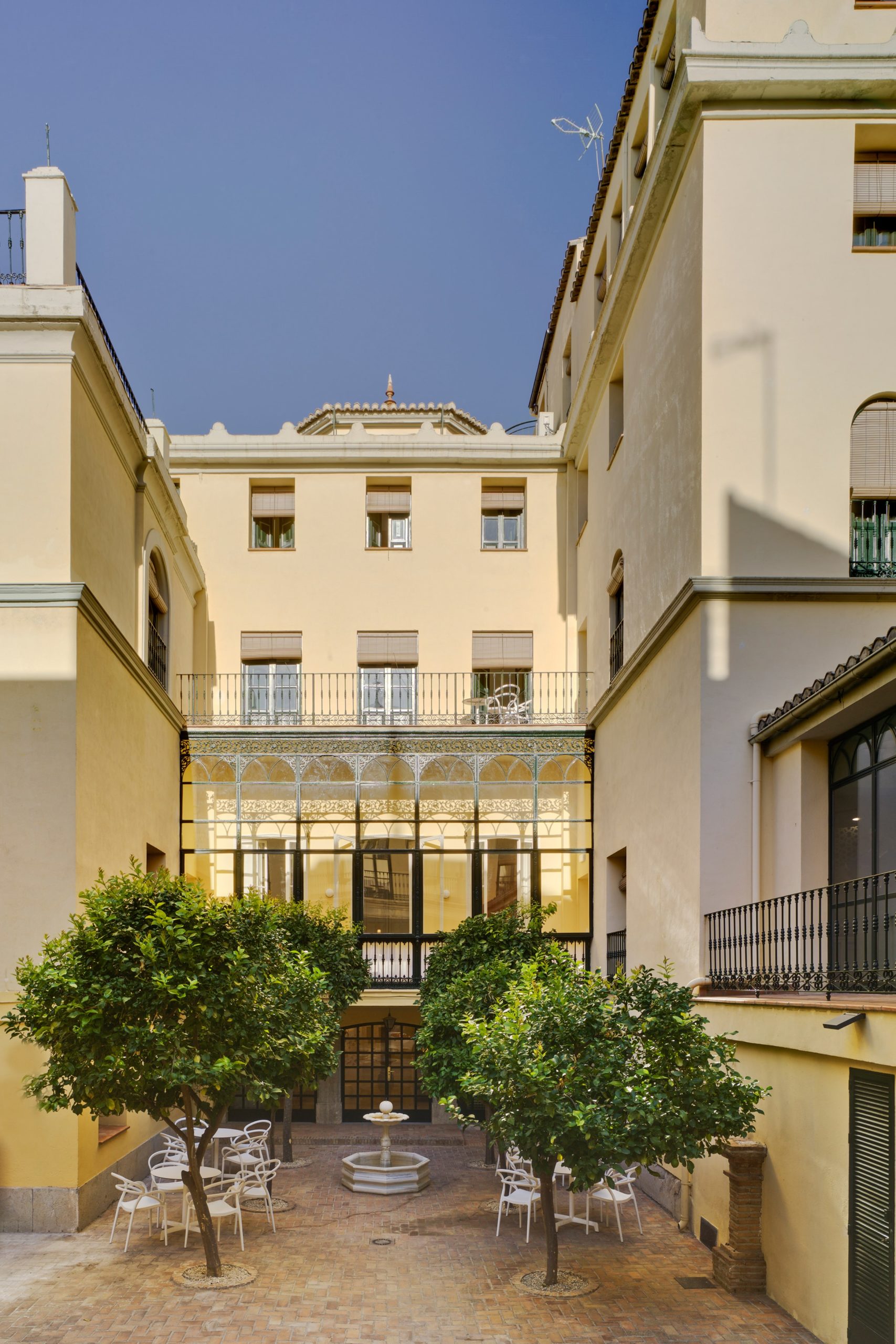 ¡Vive la revolución de hospedaje con Loop INN Hostels!