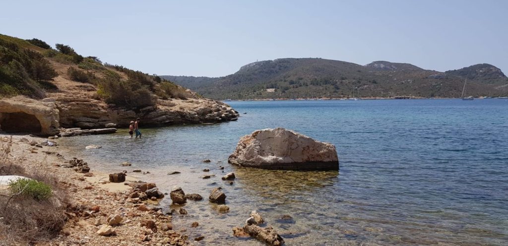 SALIDA DE DÍA EN EL SUR DE MALLORCA puerto-cabrera-SVNIOBE