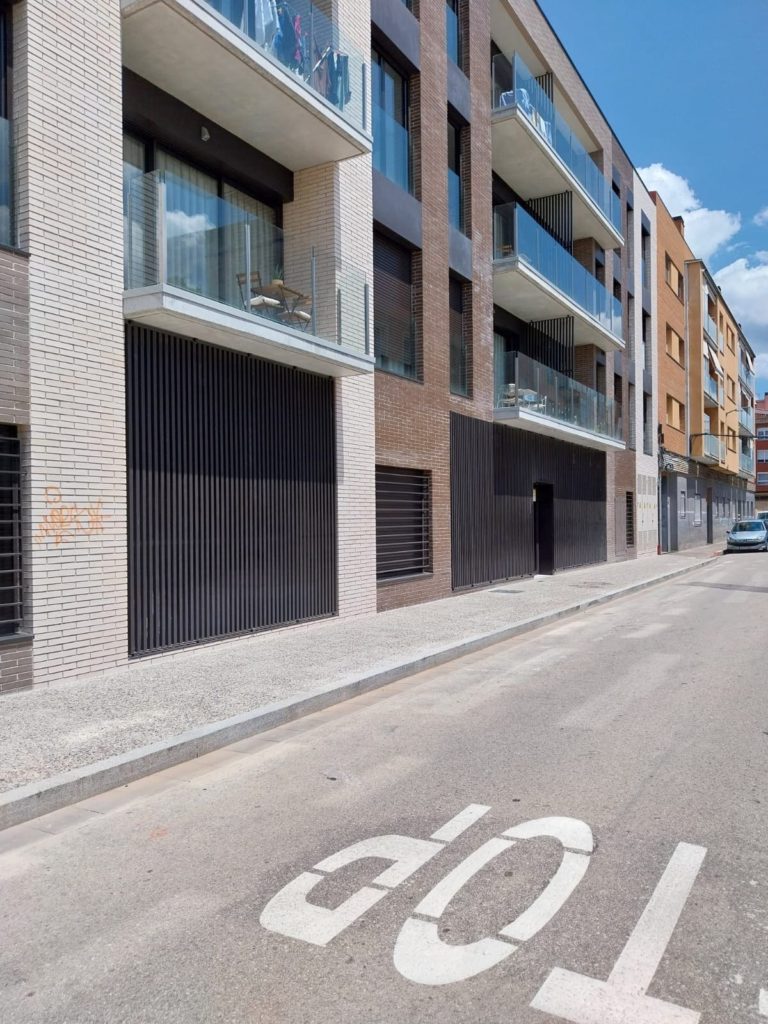 arquitectos en Ripoll Girona-Sonia Puig Agora (2)