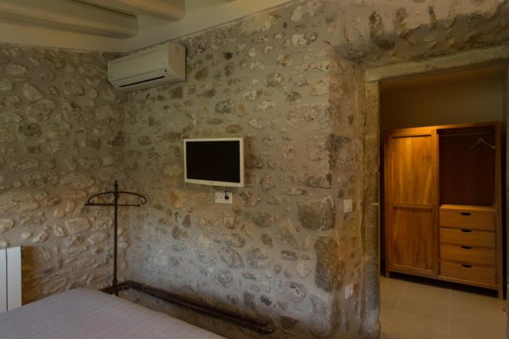 habitacion-doble-Hotel Masía Can Clotas (5)