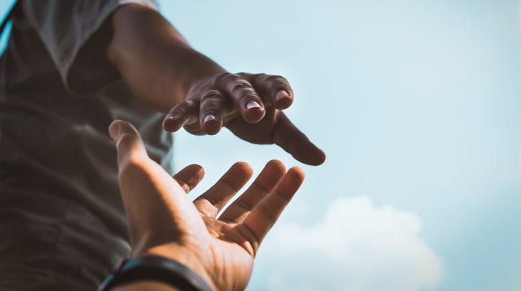 3 razones por las que pedir ayuda para dejar las drogas-Elphis