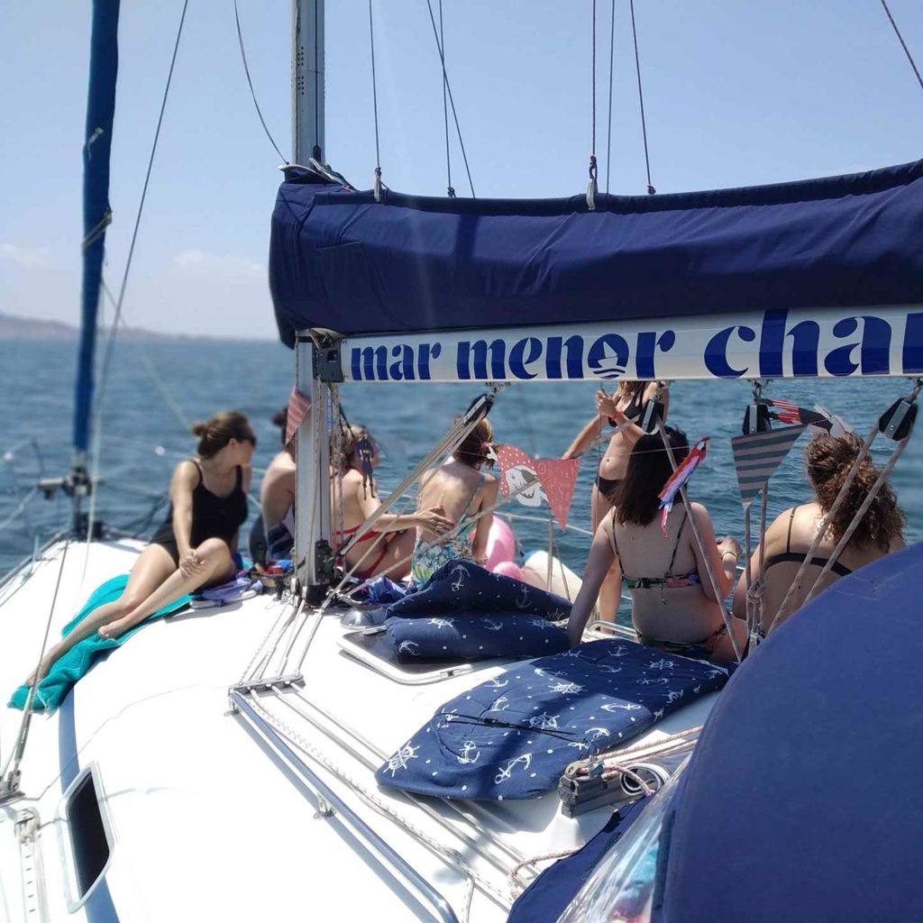 travesía 6 horas con patrón2 por el mar mediterraneo y mar menor