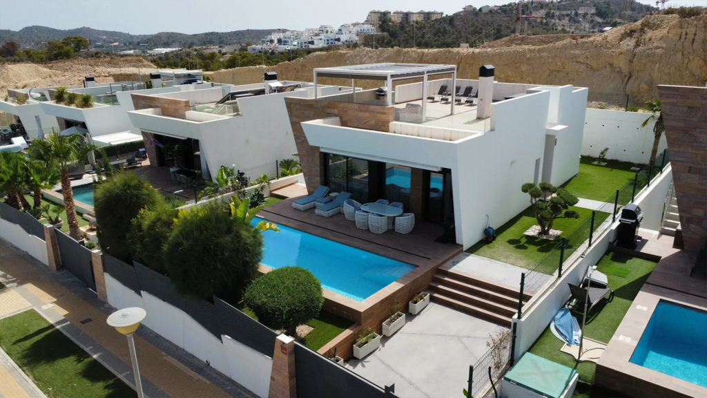 Terreta Rentals