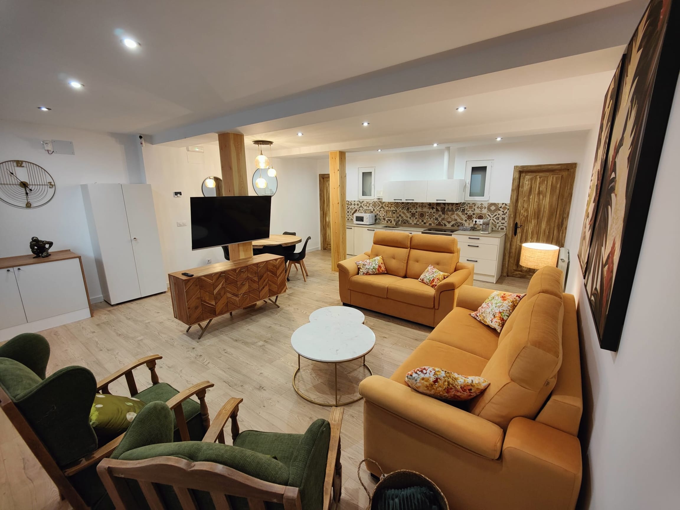 Los Apartamentos Santander 1 y 2 , en Cantabria, se preparan para dar la bienvenida al turismo LGTBIQ+ este verano